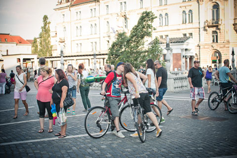 zaljubljena fotografija, fotografiranje parov, ljubljana